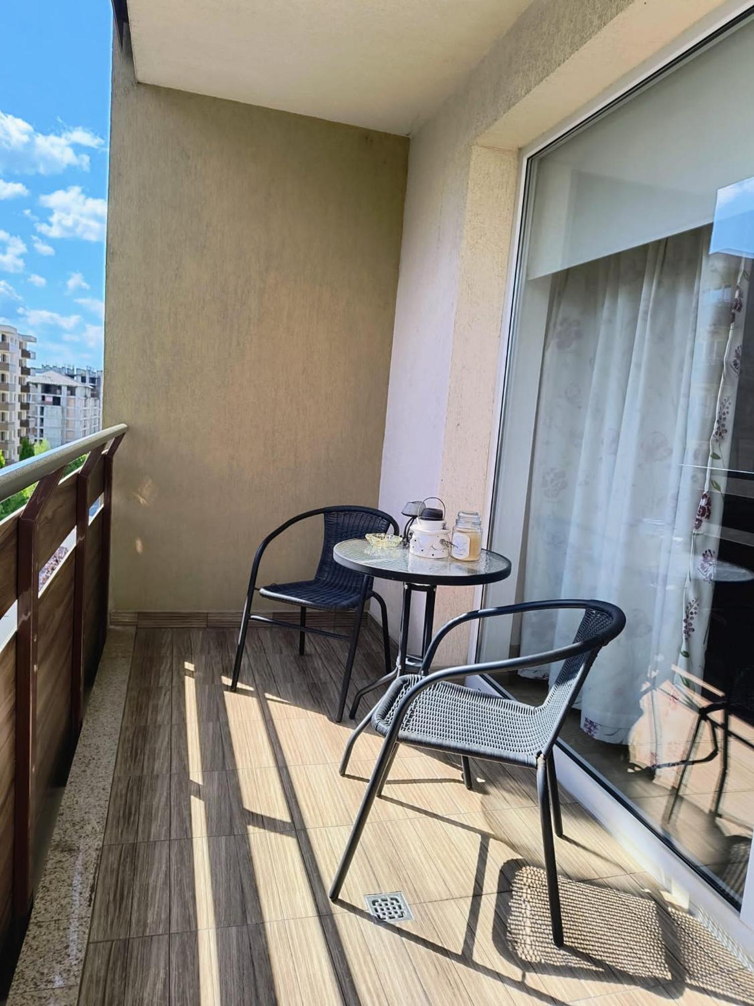 בראשוב Sweet Garden Residence מראה חיצוני תמונה